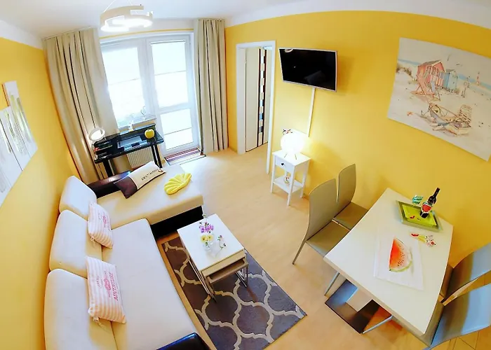 Apartment Prywatny W Diwa Spa,w Kolobrzegu Z Parkingiem Bezplatnym W Centrum Miasta Kolobrzeg